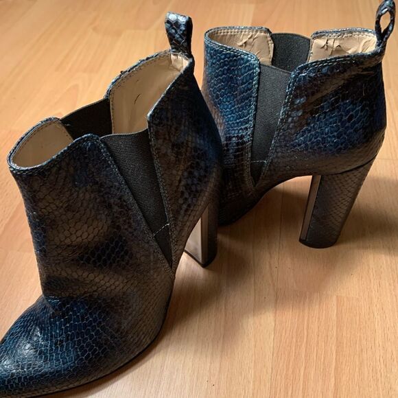 BCBG Max Azria Booties - Picture 1 of 11